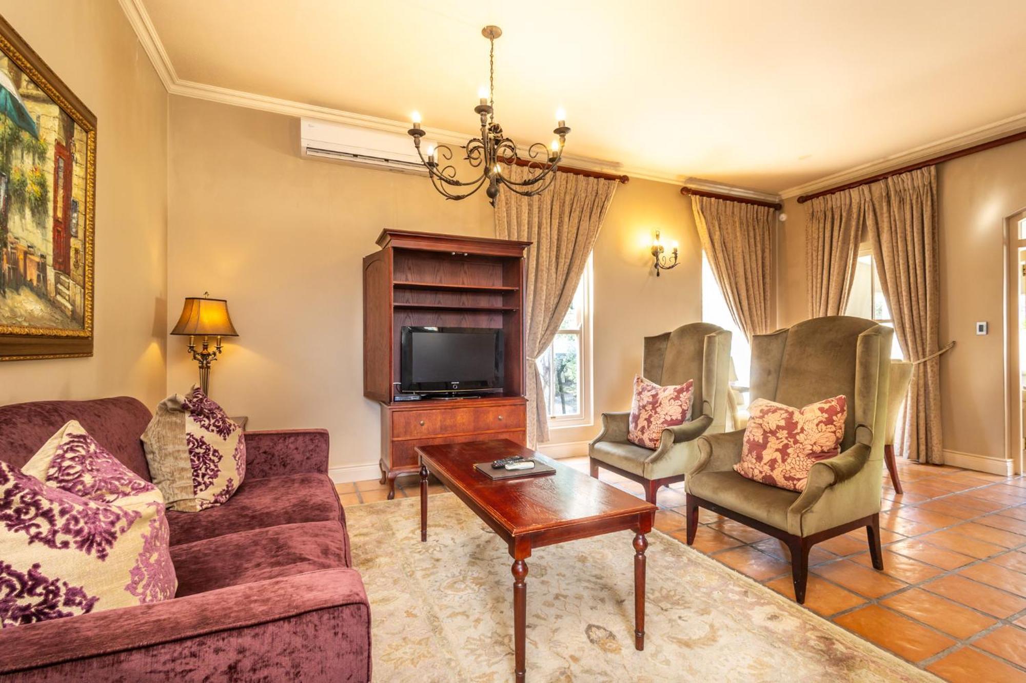 L'Ermitage - Franschhoek Chateau & Villas Room photo
